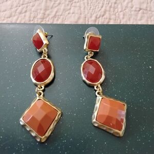 Elegant Gold Tone and Orange Color Stone Dangle Pierced Earrings